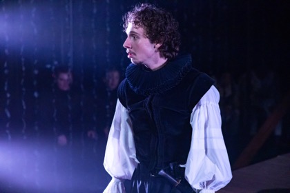 Mary Stuart — production photo 3